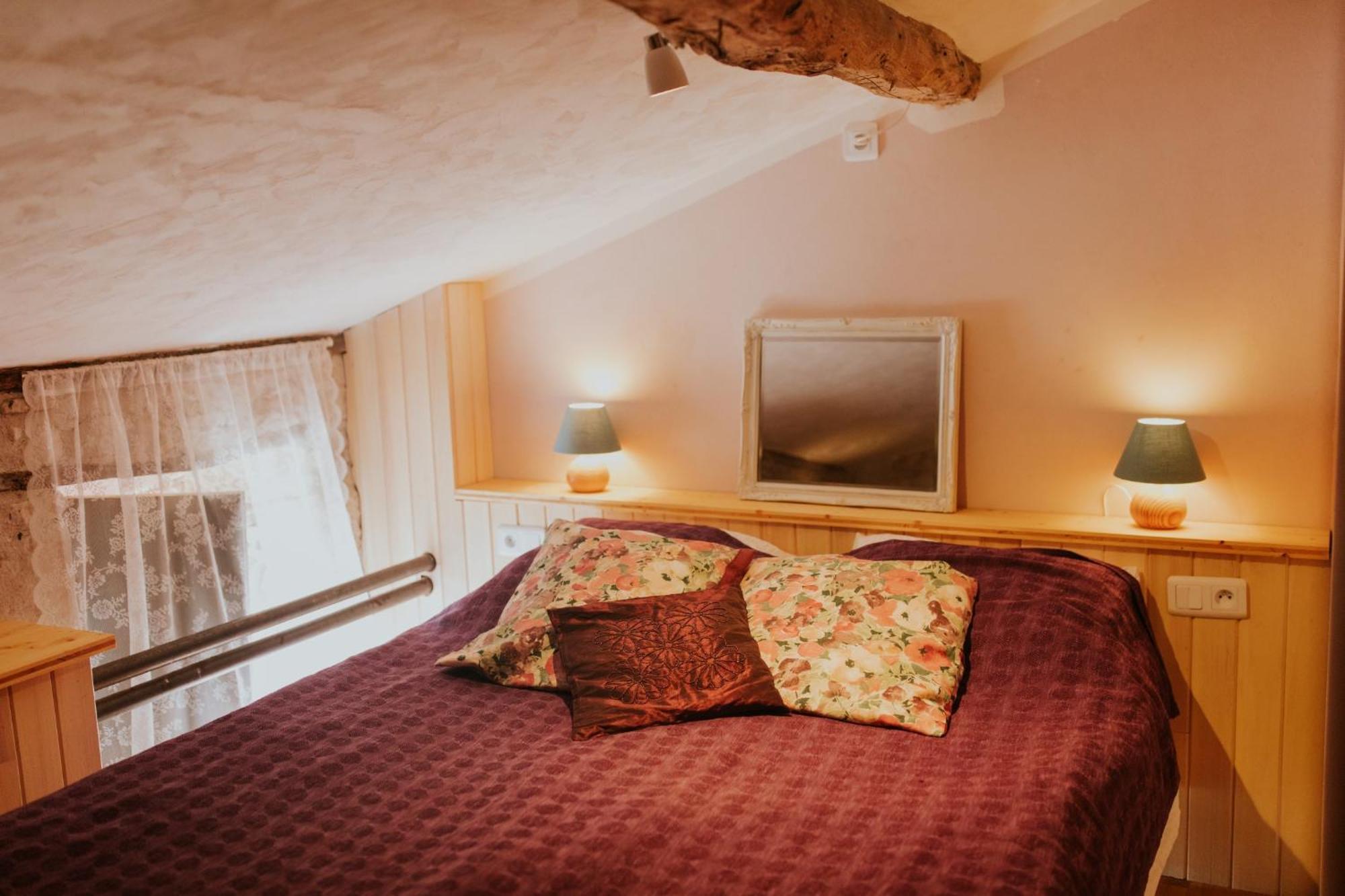 Chateau Barayre - Beautiful 12Th Century Castle With Pool And Large Garden Laussou Zewnętrze zdjęcie